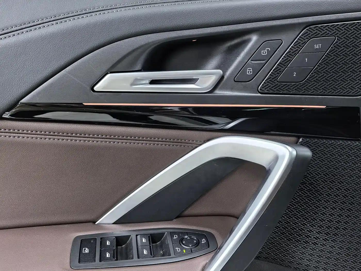 2023 BMW X1 sDrive20Li X Design Package — миниатюра 10
