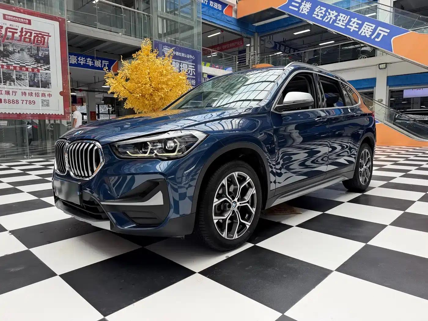 BMW X1 2021 sDrive20Li Fashion Edition — миниатюра 1