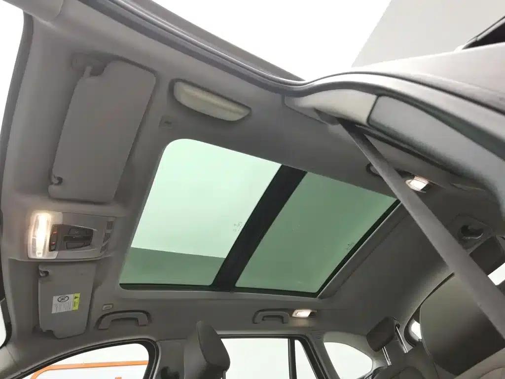 BMW X1 2021 sDrive25Li Leading Edition — миниатюра 14