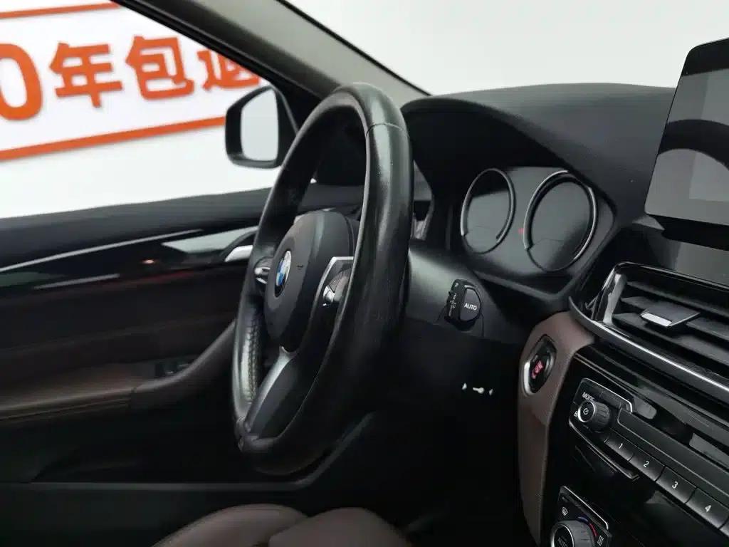 BMW X1 2021 sDrive25Li Leading Edition — миниатюра 22