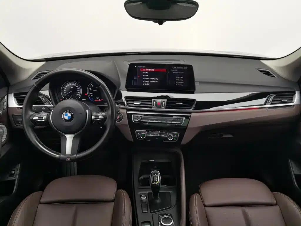 BMW X1 2021 sDrive25Li Leading Edition — миниатюра 5
