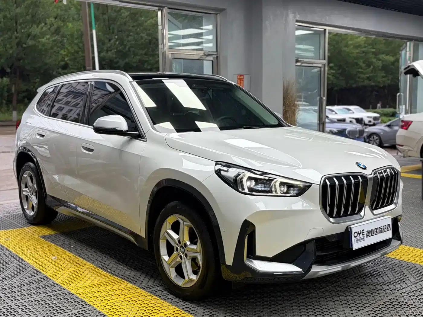 2023 BMW X1 sDrive20Li X Design Package — миниатюра 3