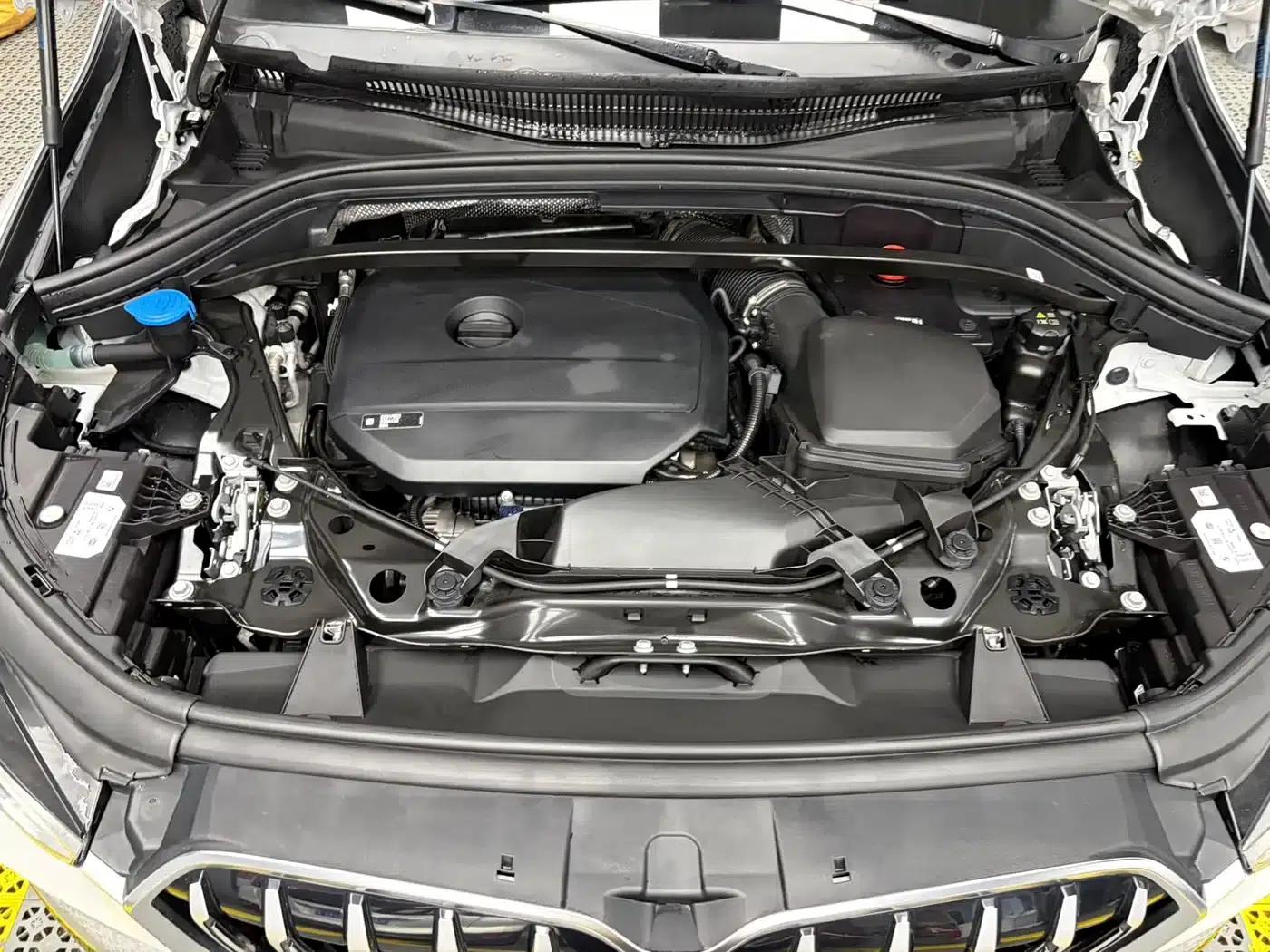 2023 BMW X1 sDrive20Li X Design Package — миниатюра 22