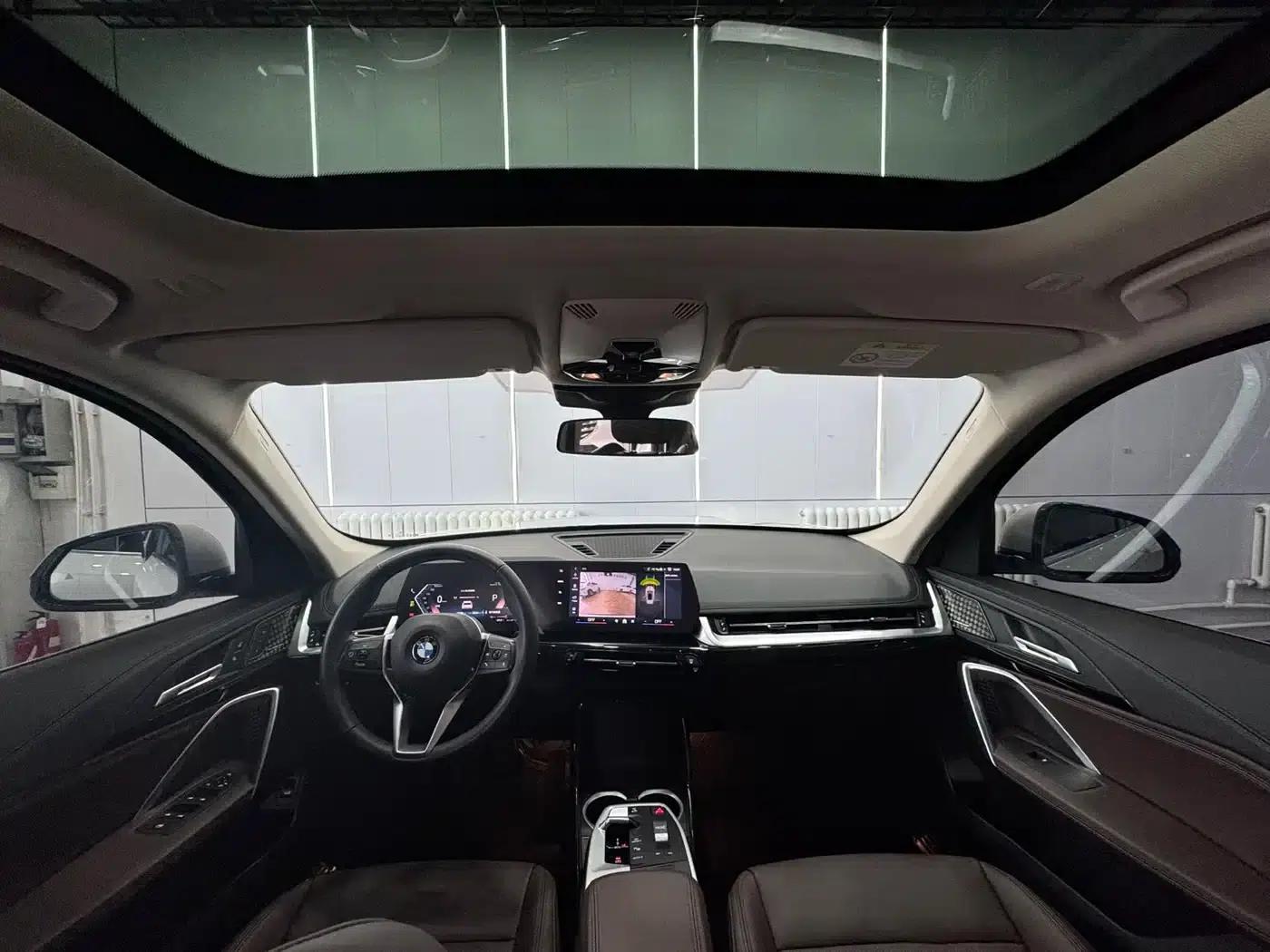 2023 BMW X1 sDrive20Li X Design Package — миниатюра 5