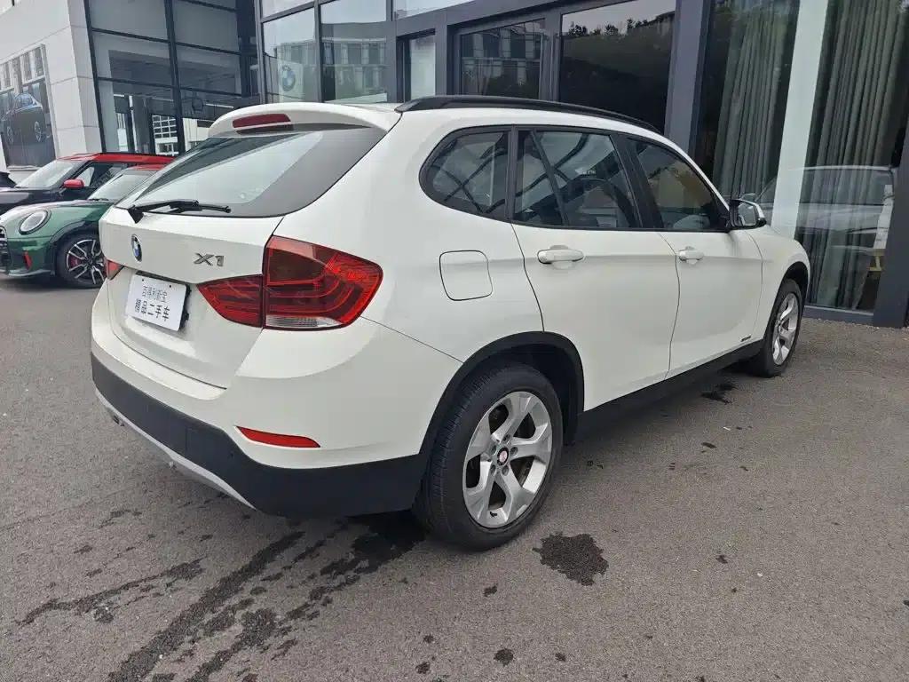 BMW X1 2013 sDrive18i Fashion Edition — миниатюра 3