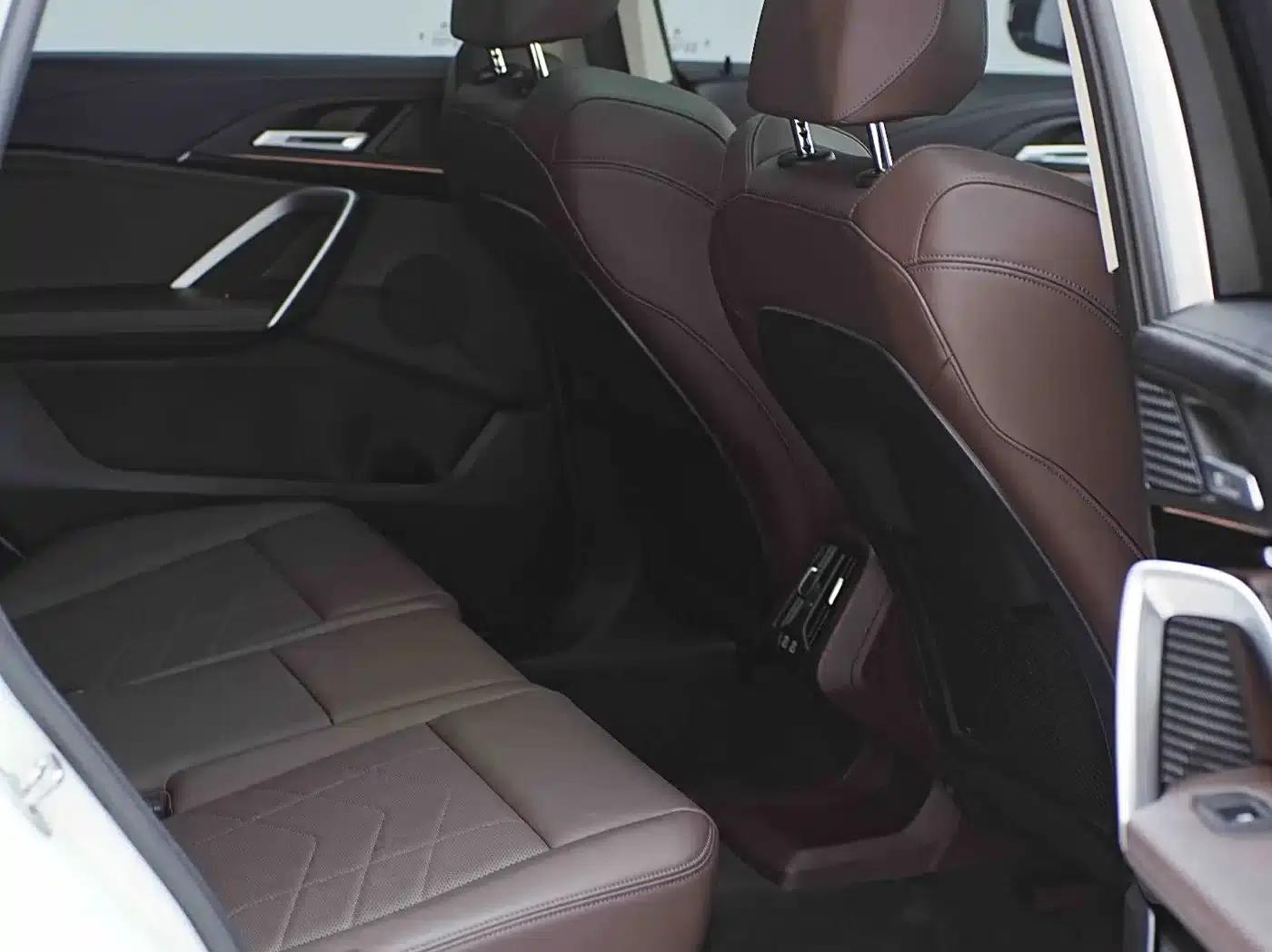2023 BMW X1 sDrive20Li X Design Package — миниатюра 14