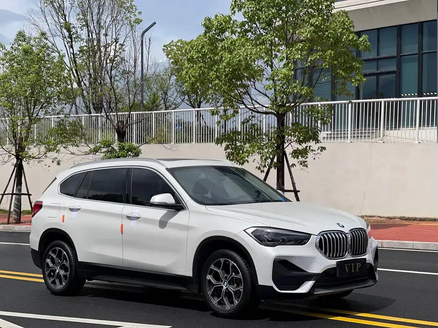 BMW X1 2021 Facelift sDrive25Li Leading Edition — миниатюра 3