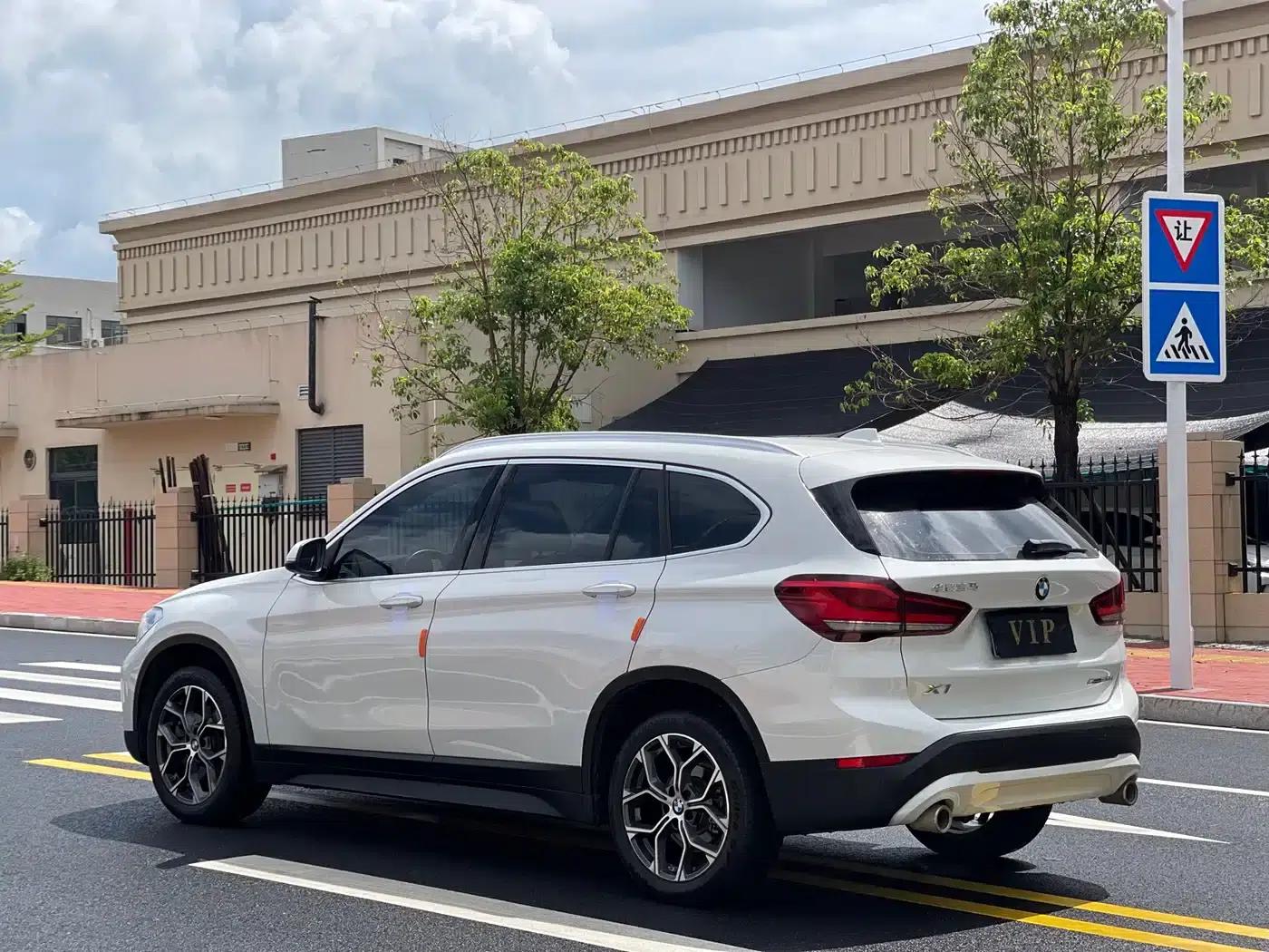 BMW X1 2021 Facelift sDrive25Li Leading Edition — миниатюра 7