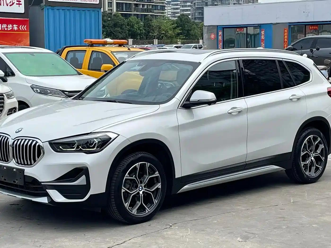 BMW X1 2022 sDrive20Li Fashion Edition — миниатюра 1