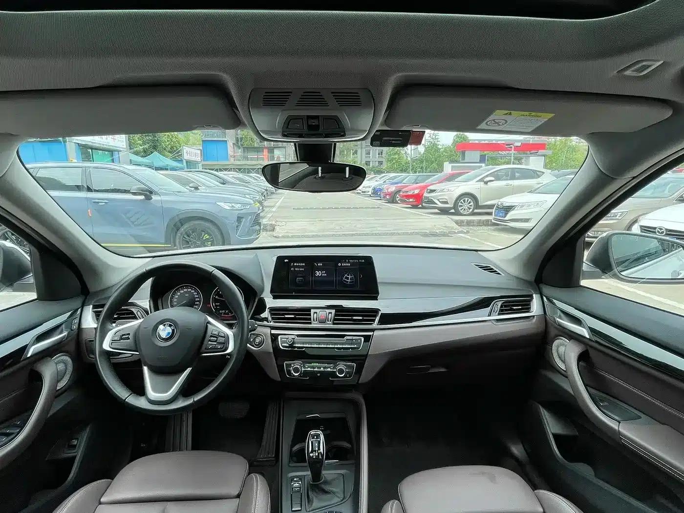 BMW X1 2022 sDrive20Li Fashion Edition — миниатюра 13