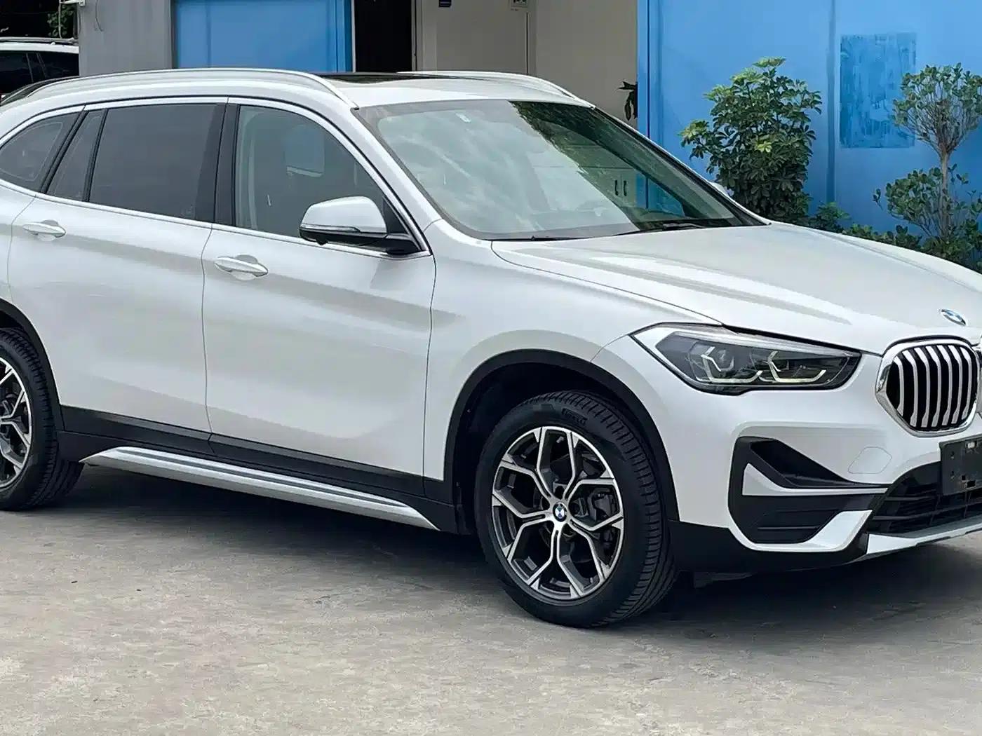 BMW X1 2022 sDrive20Li Fashion Edition — миниатюра 3