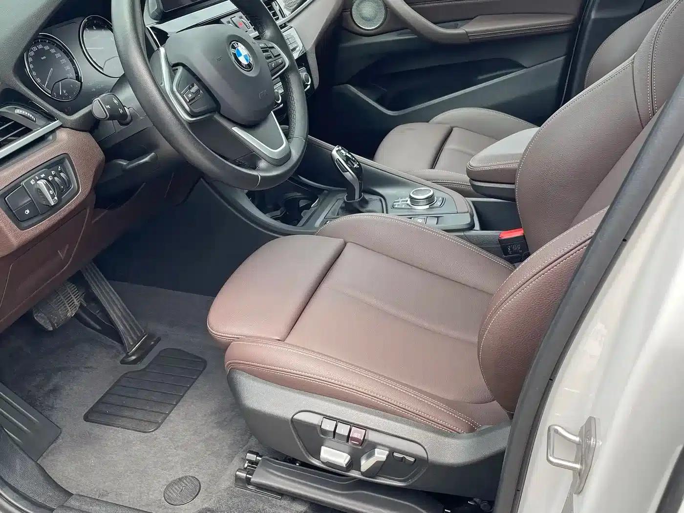 BMW X1 2022 sDrive20Li Fashion Edition — миниатюра 9