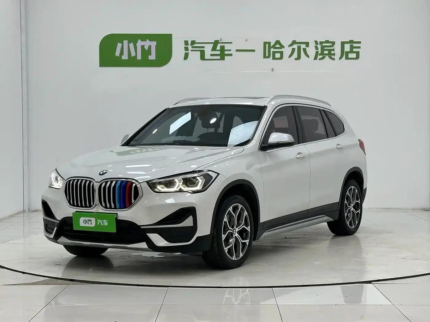 BMW X1 2022 sDrive20Li Fashion Edition — миниатюра 1