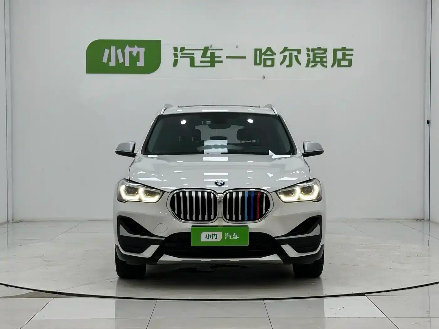 BMW X1 2022 sDrive20Li Fashion Edition — миниатюра 2