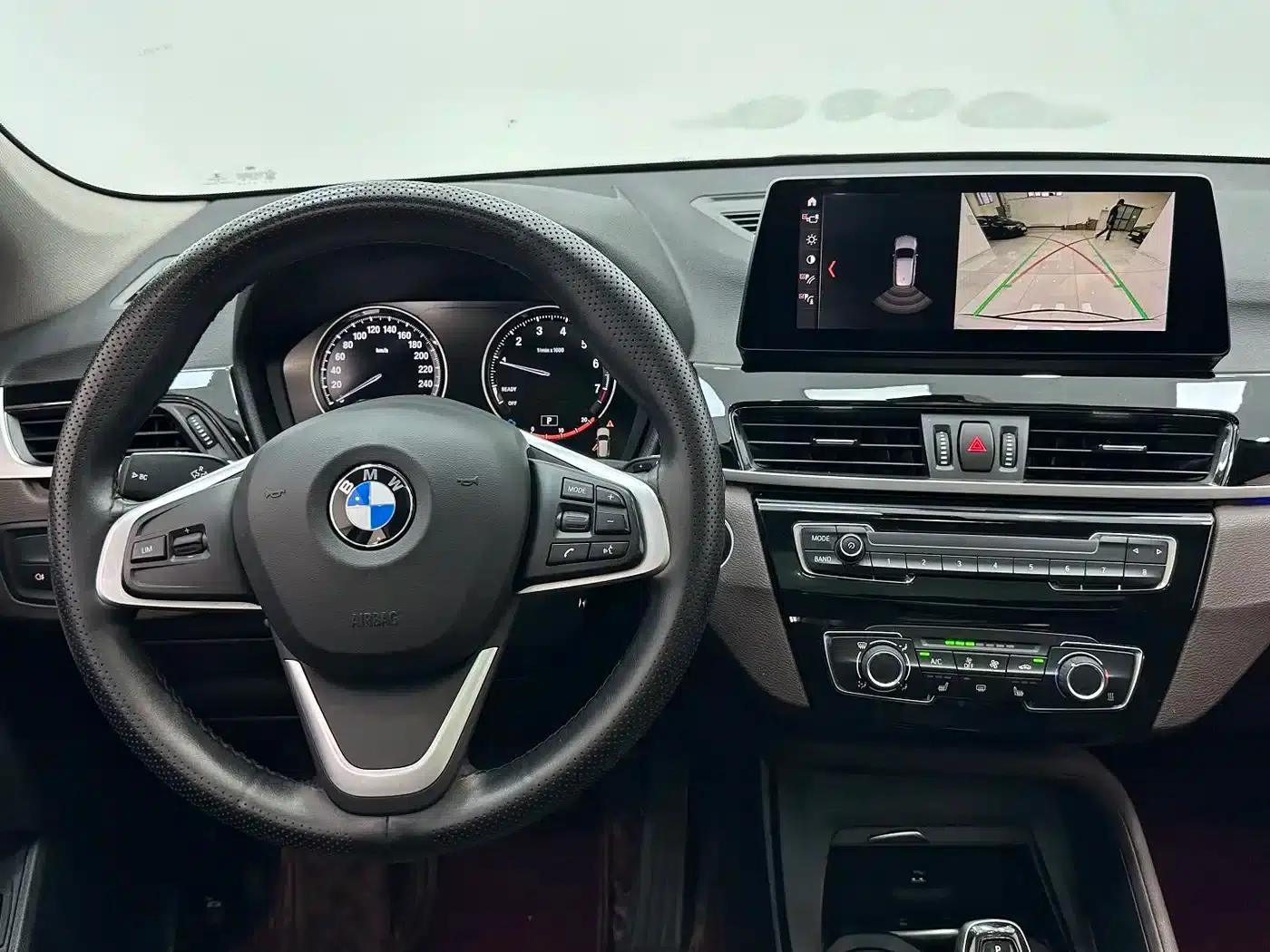 BMW X1 2022 sDrive20Li Fashion Edition — миниатюра 11