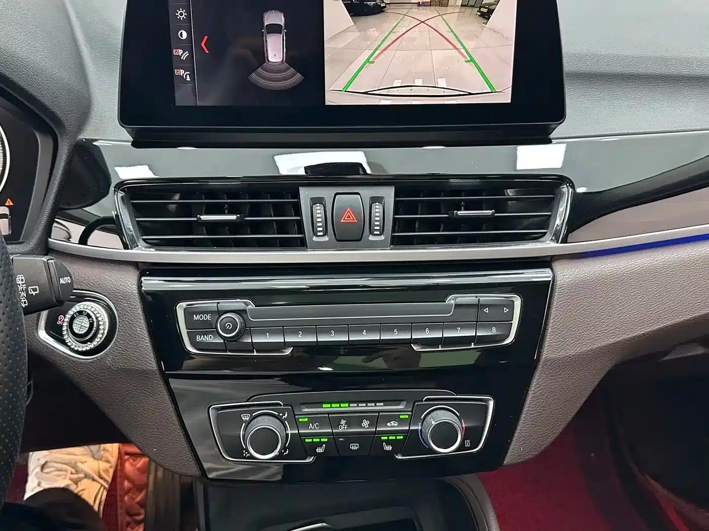 BMW X1 2022 sDrive20Li Fashion Edition — миниатюра 14