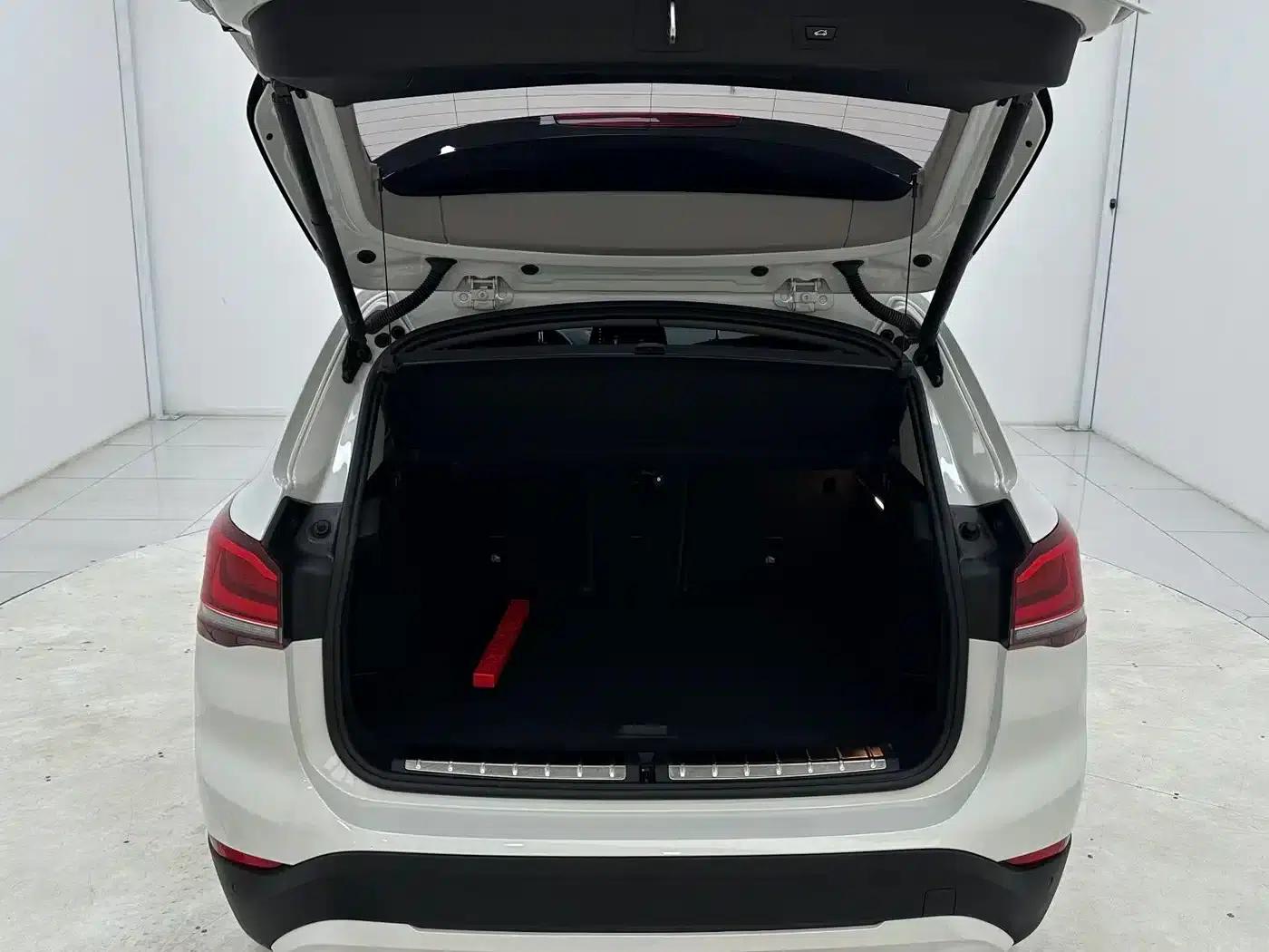 BMW X1 2022 sDrive20Li Fashion Edition — миниатюра 16