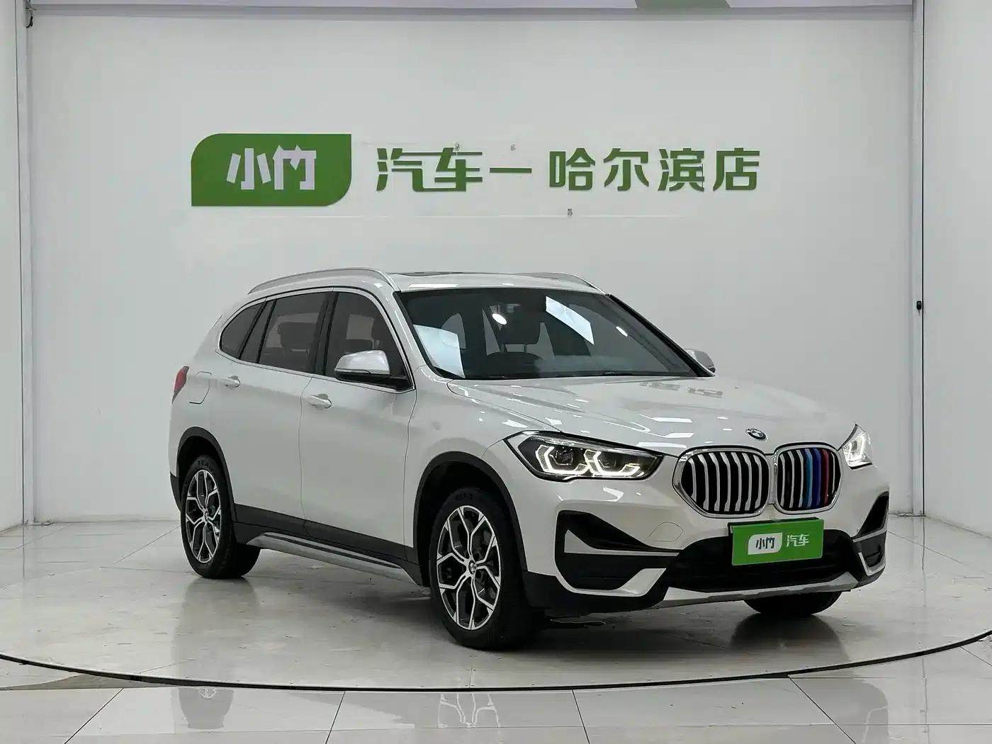 BMW X1 2022 sDrive20Li Fashion Edition — миниатюра 3