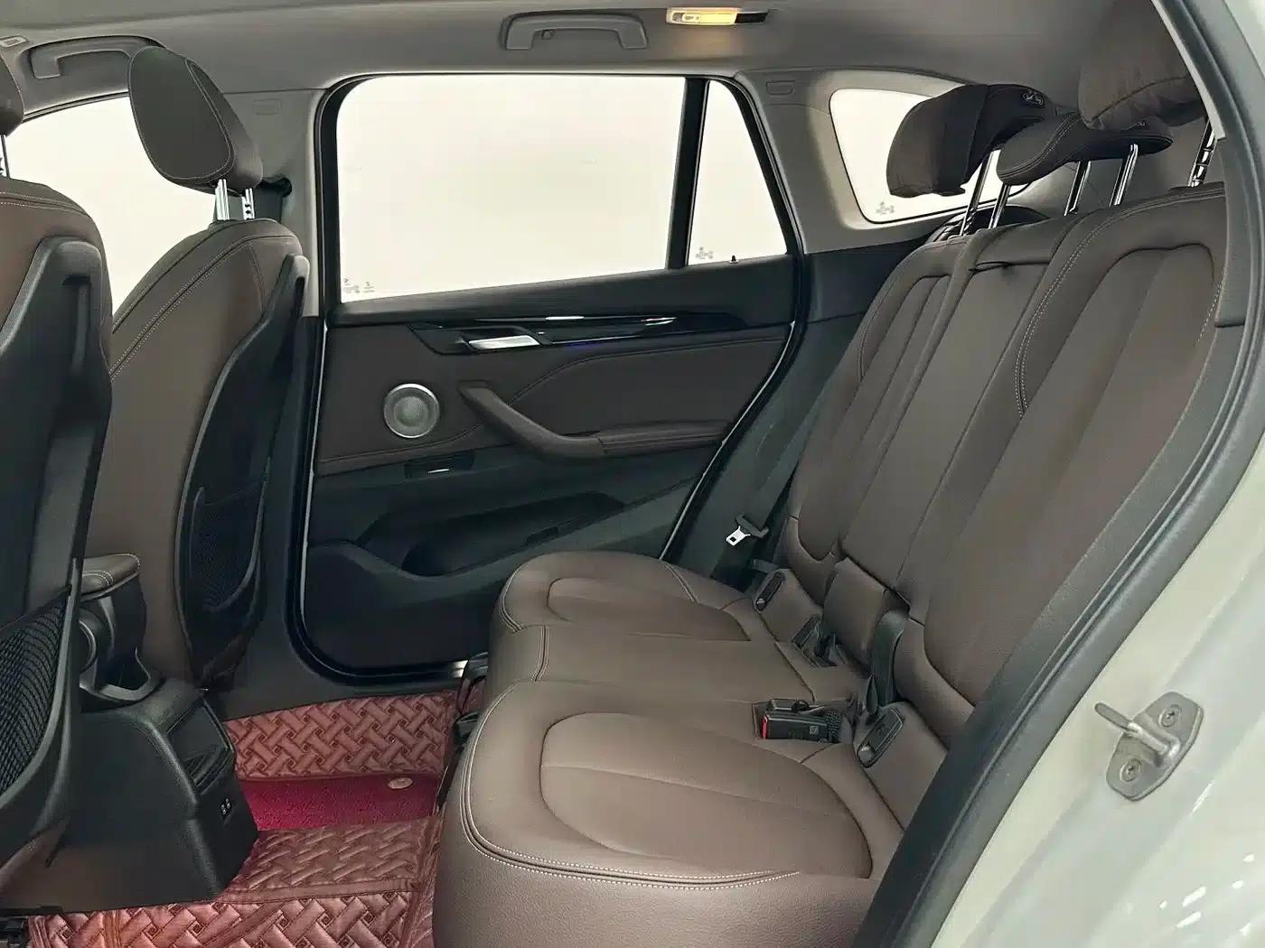 BMW X1 2022 sDrive20Li Fashion Edition — миниатюра 7