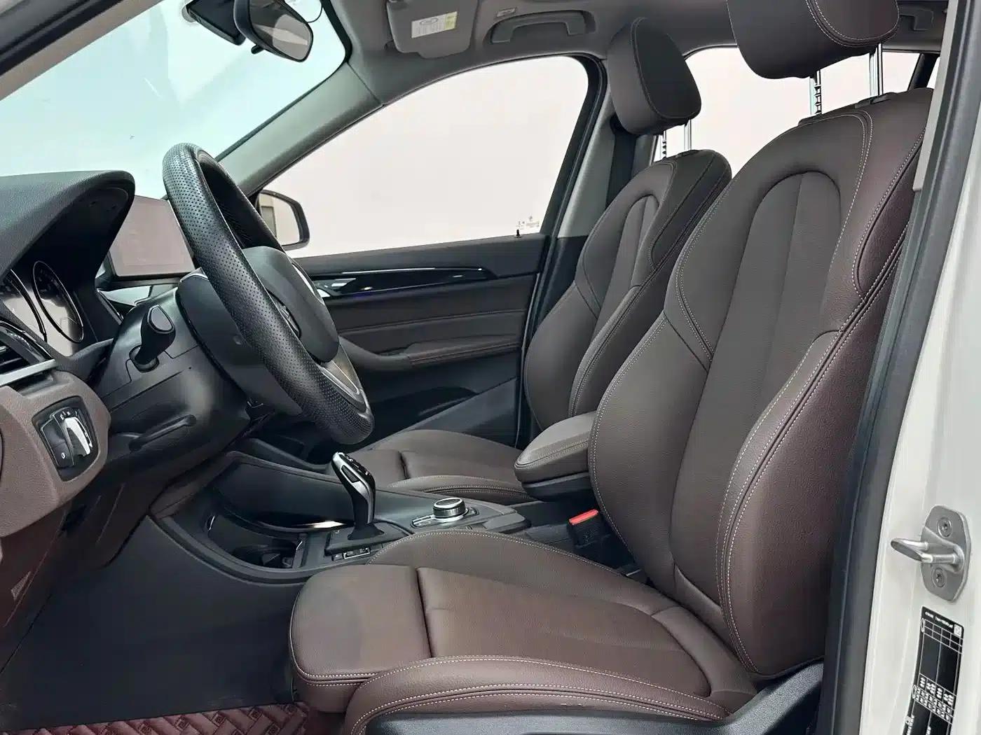 BMW X1 2022 sDrive20Li Fashion Edition — миниатюра 8