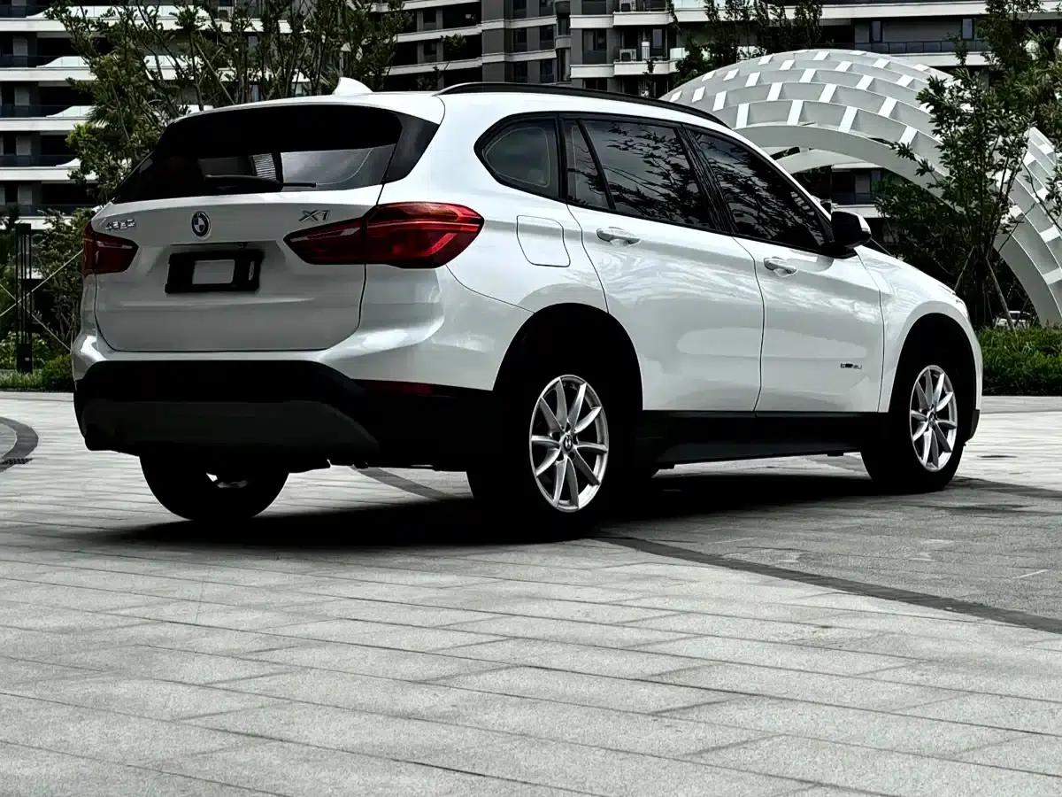 BMW X1 2016 sDrive18Li Fashion Edition — миниатюра 3