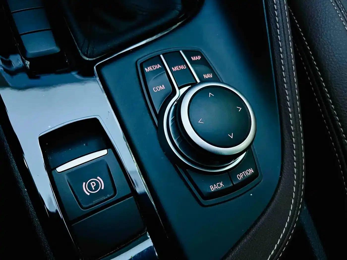 BMW X1 2020 sDrive20Li Premium — миниатюра 18