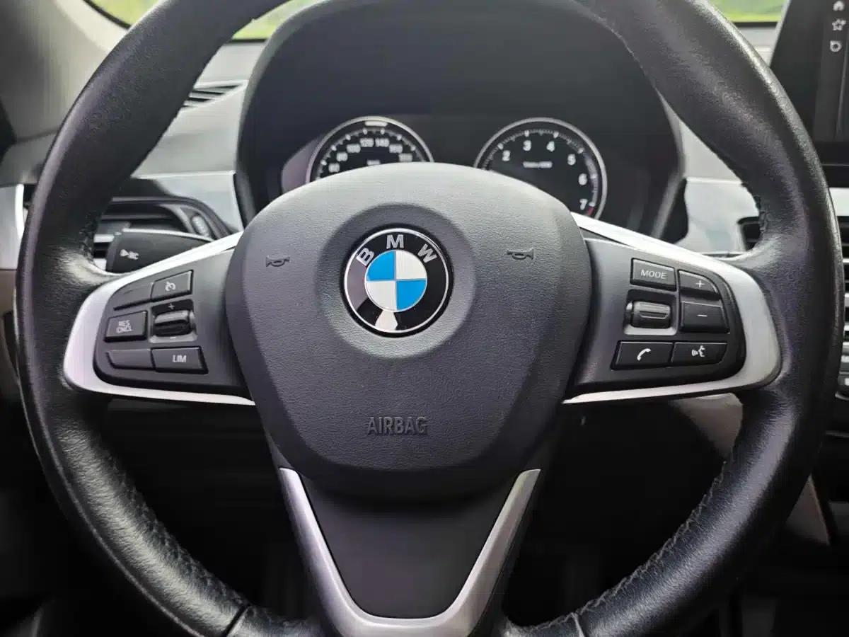 BMW X1 2021 sDrive20Li Fashion Edition — миниатюра 11