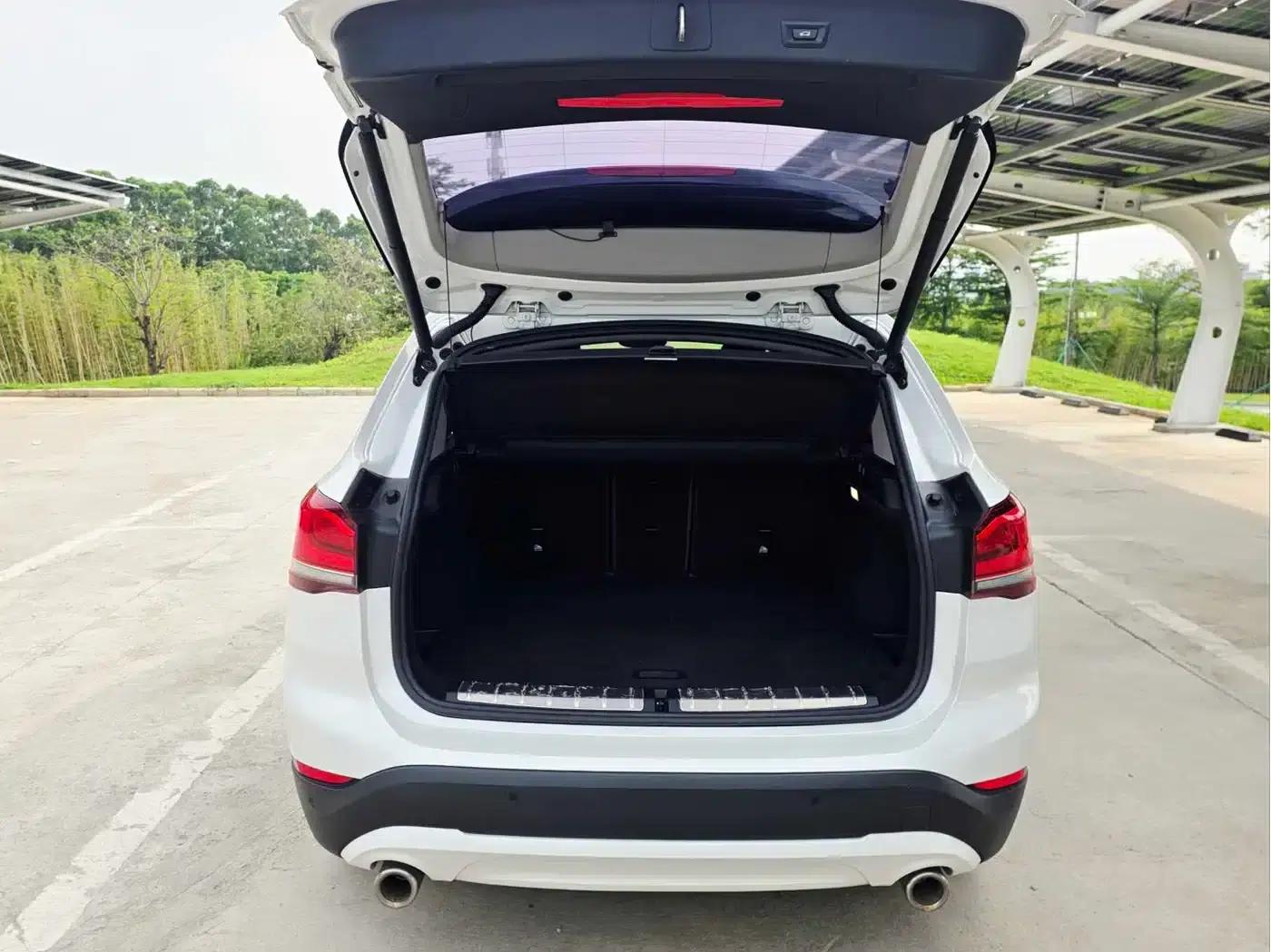 BMW X1 2021 sDrive20Li Fashion Edition — миниатюра 13