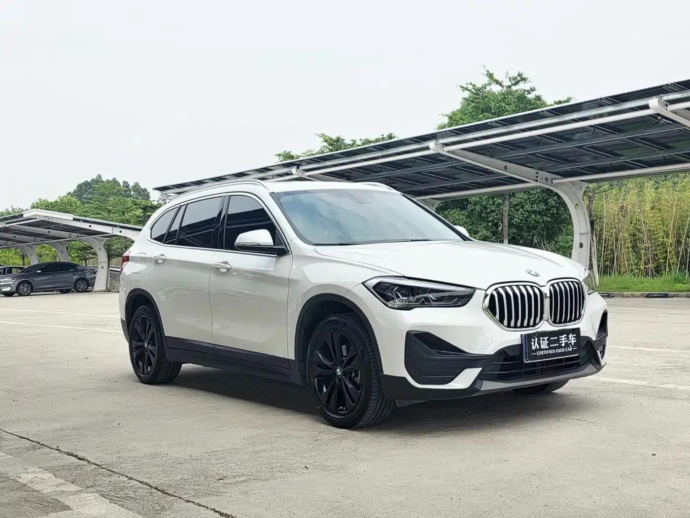 BMW X1 2021 sDrive20Li Fashion Edition — миниатюра 3