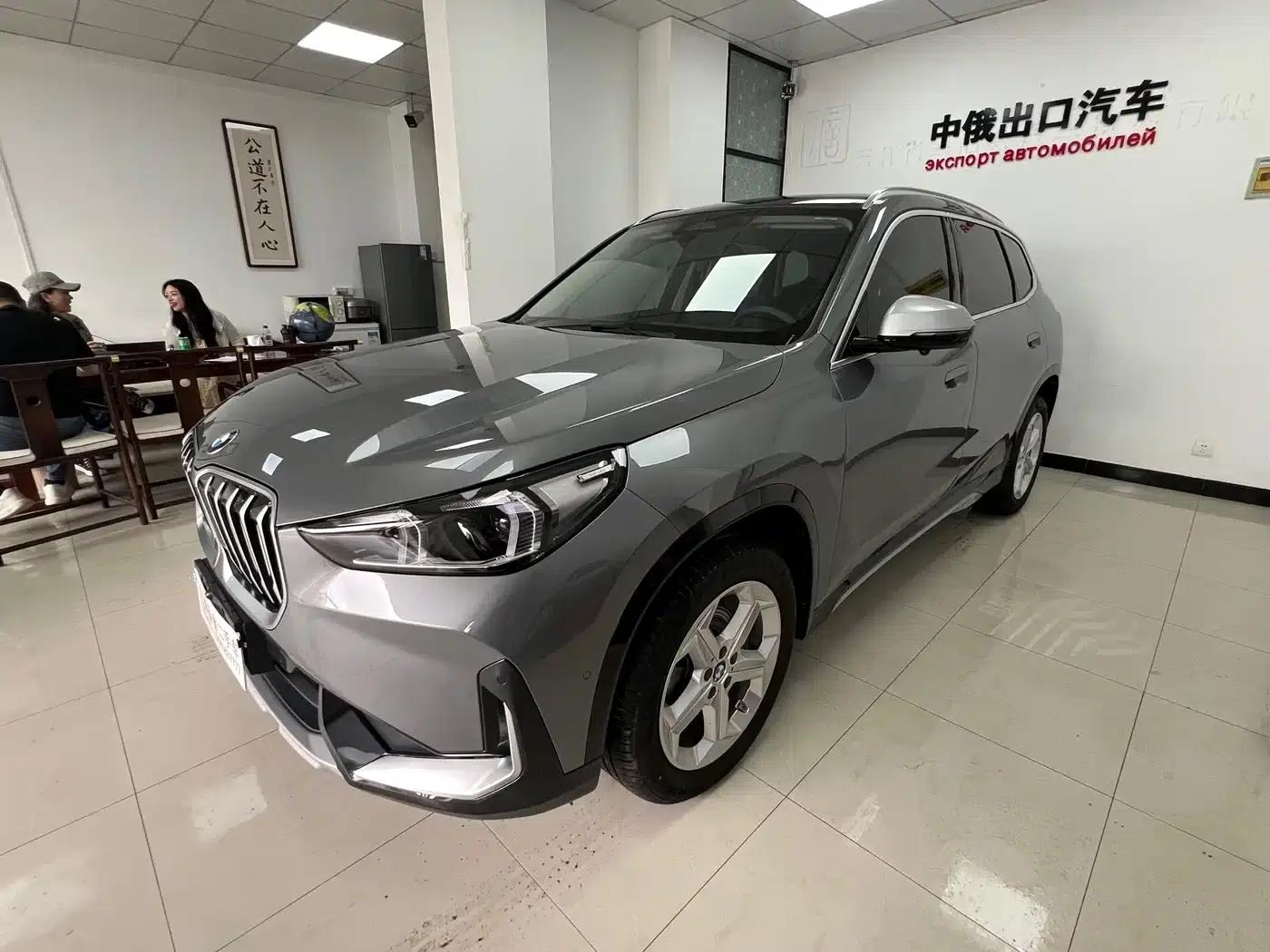 2023 BMW X1 sDrive20Li X Design Package — миниатюра 1