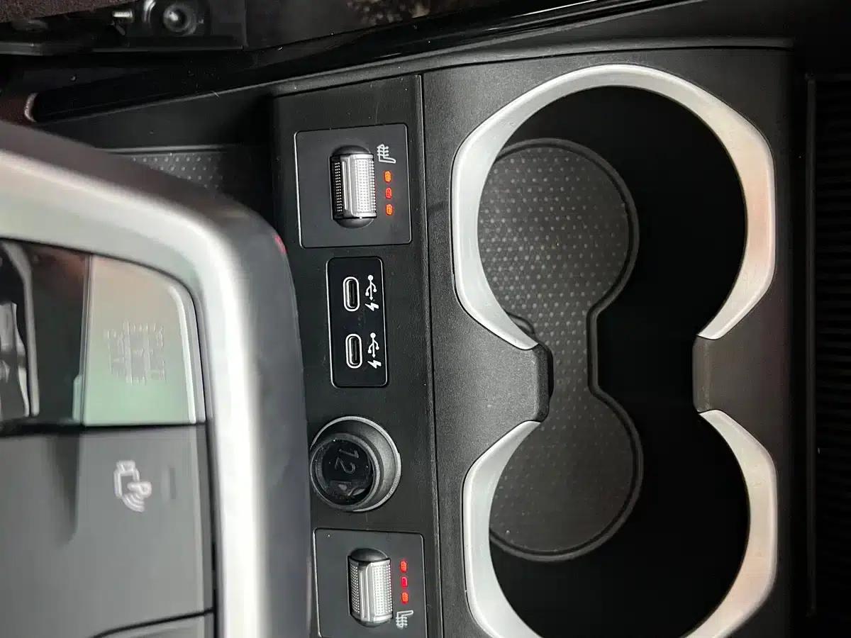 2023 BMW X1 sDrive20Li X Design Package — миниатюра 16