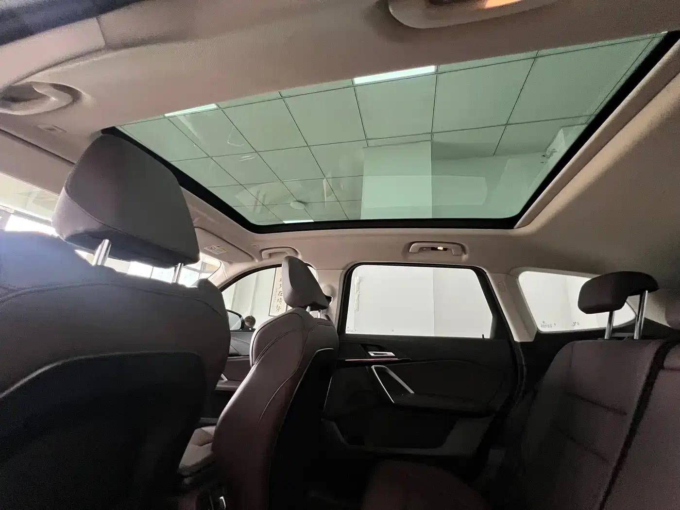 2023 BMW X1 sDrive20Li X Design Package — миниатюра 20
