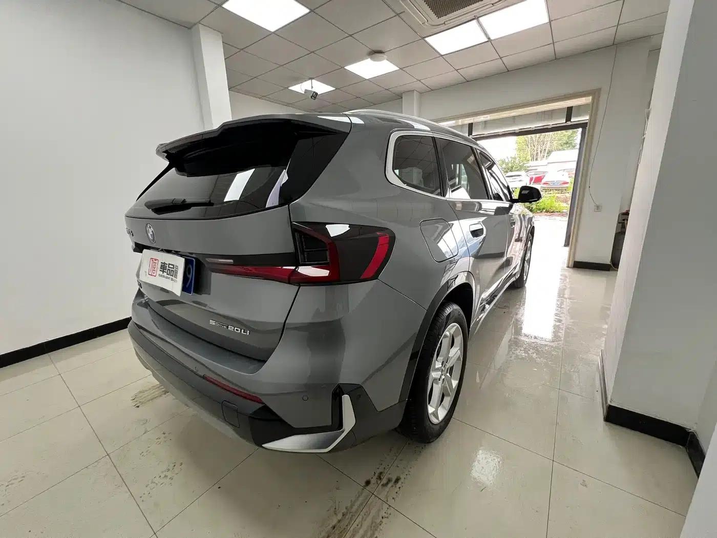 2023 BMW X1 sDrive20Li X Design Package — миниатюра 32