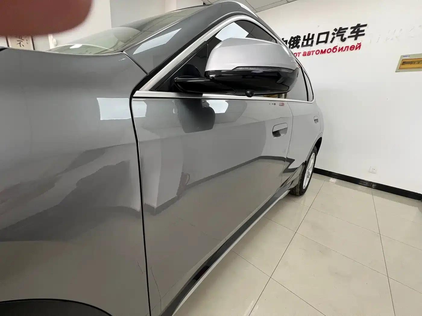2023 BMW X1 sDrive20Li X Design Package — миниатюра 6