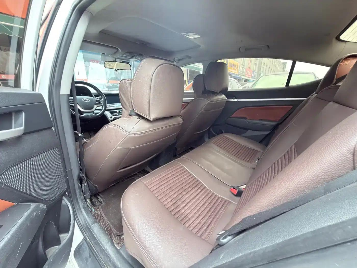 BMW X1 2020 sDrive20Li Fashion Edition — миниатюра 4