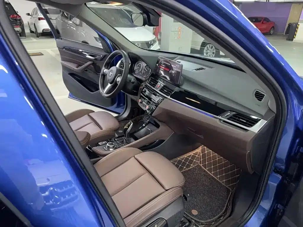 BMW X1 2021 sDrive20Li Premium — миниатюра 8