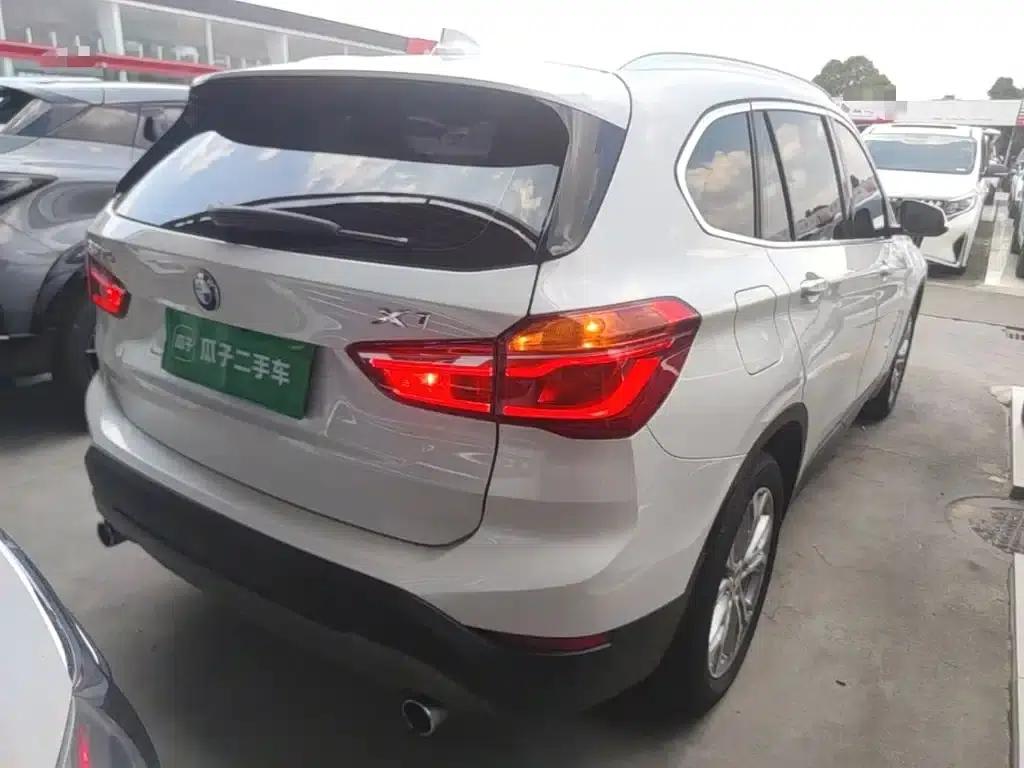 BMW X1 2018 sDrive20Li Leading Edition — миниатюра 7