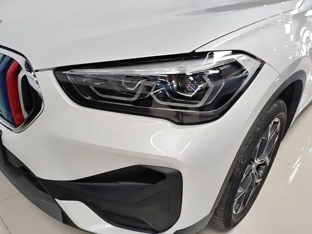 BMW X1 2021 Facelift sDrive25Li Leading Edition — миниатюра 24