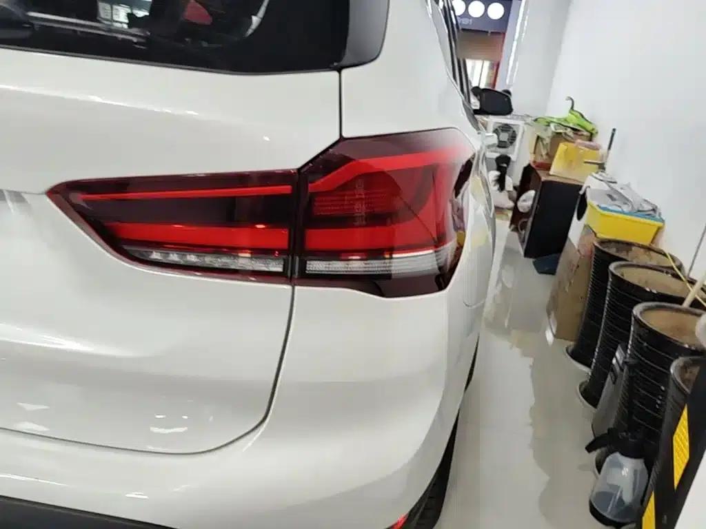 BMW X1 2021 Facelift sDrive25Li Leading Edition — миниатюра 8