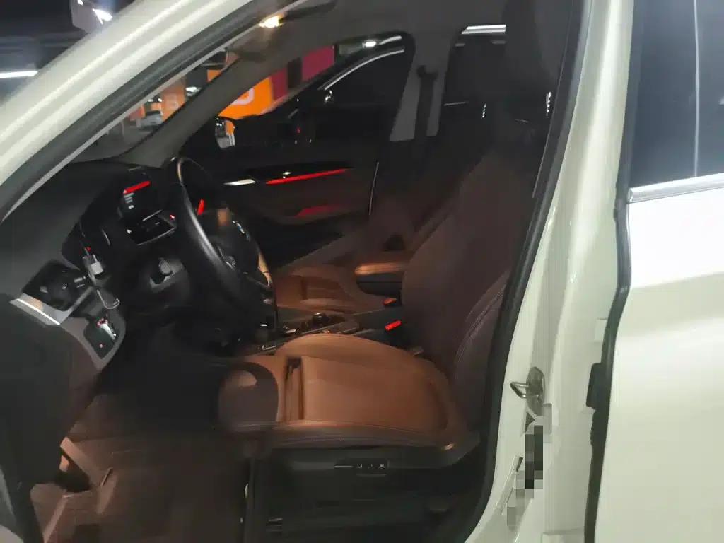 BMW X1 2020 sDrive20Li Fashion Edition — миниатюра 8