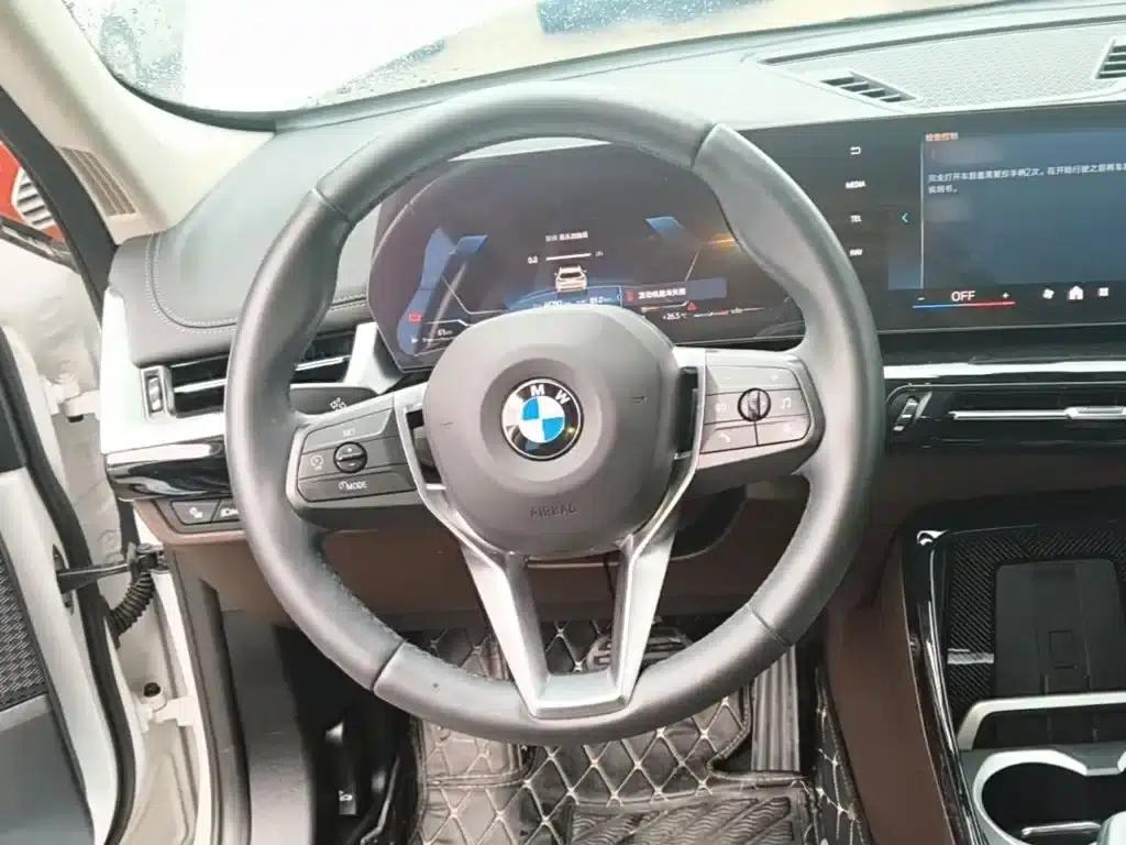 2023 BMW X1 sDrive25Li X Design Package — миниатюра 11