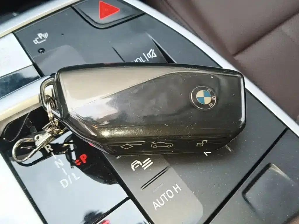 2023 BMW X1 sDrive25Li X Design Package — миниатюра 9