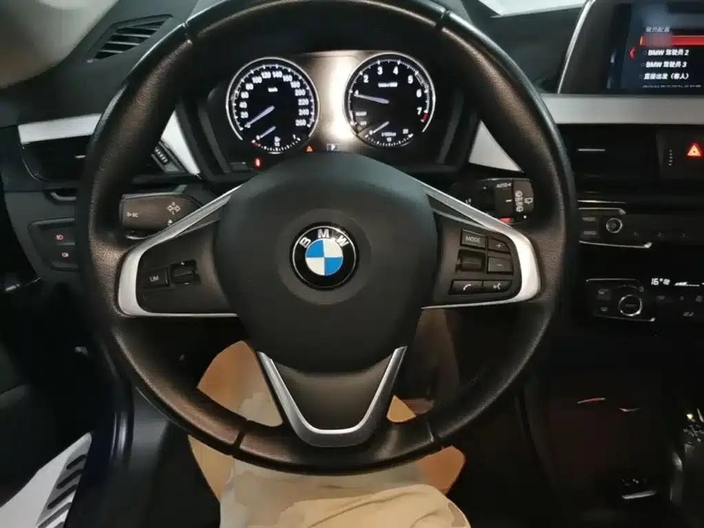 BMW X1 2019 sDrive18Li Fashion Edition — миниатюра 11