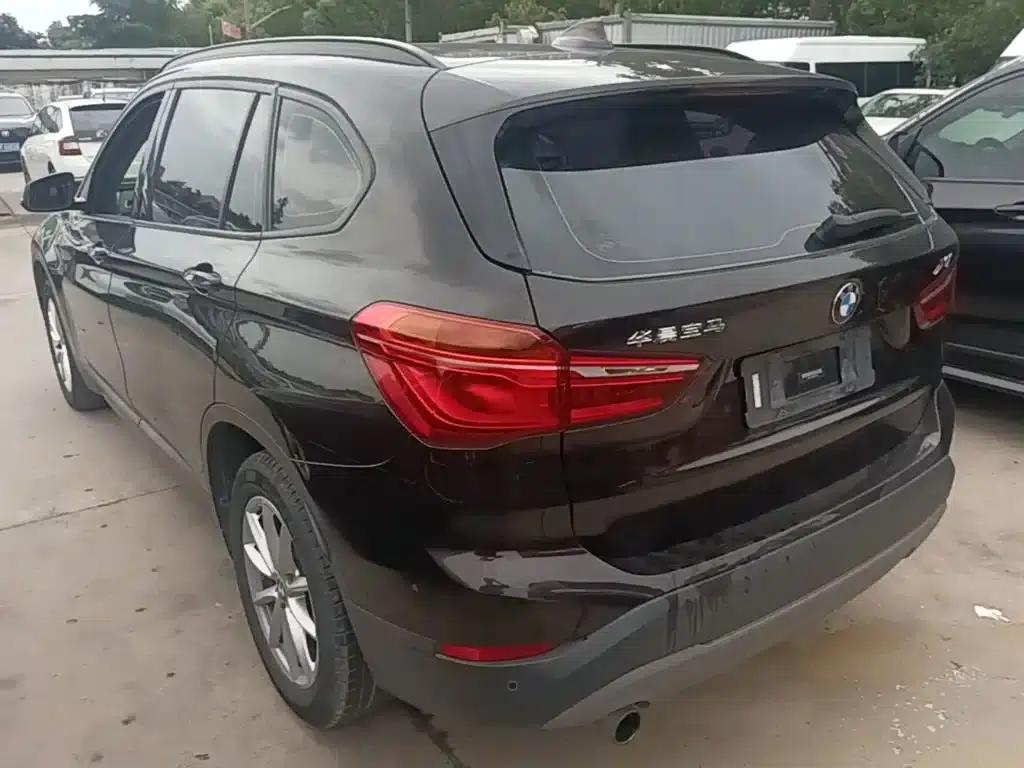 BMW X1 2016 sDrive18Li Fashion Edition — миниатюра 5