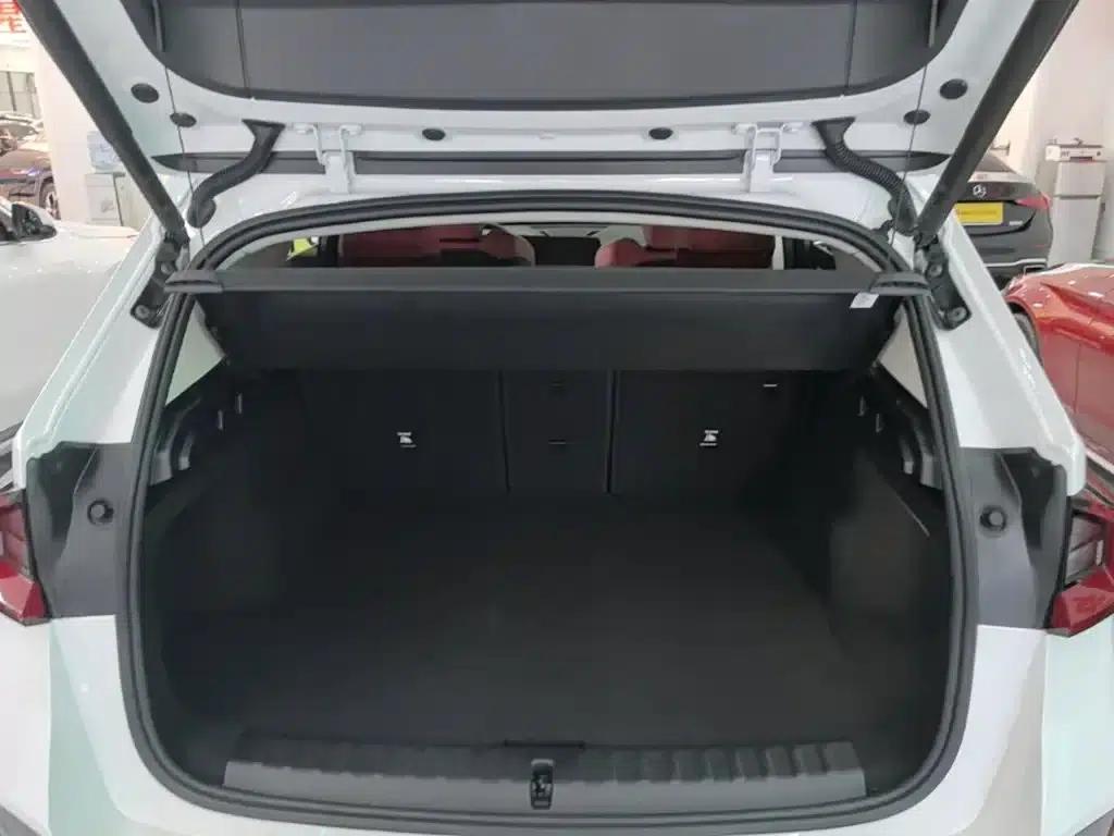 2024 BMW X1 sDrive25Li M Sport Package — миниатюра 19