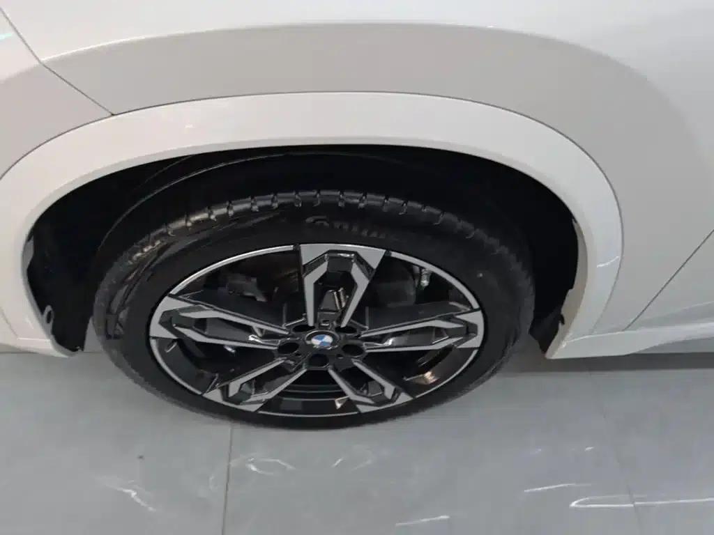 2024 BMW X1 sDrive25Li M Sport Package — миниатюра 23