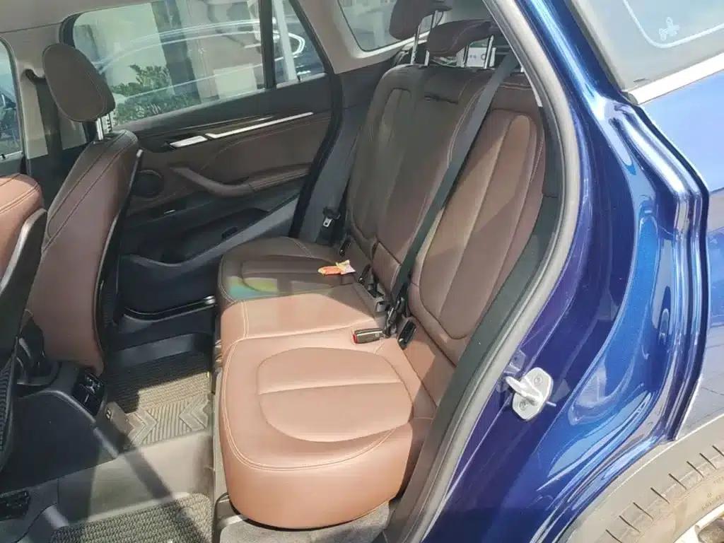 BMW X1 2020 xDrive25Li Premium — миниатюра 24