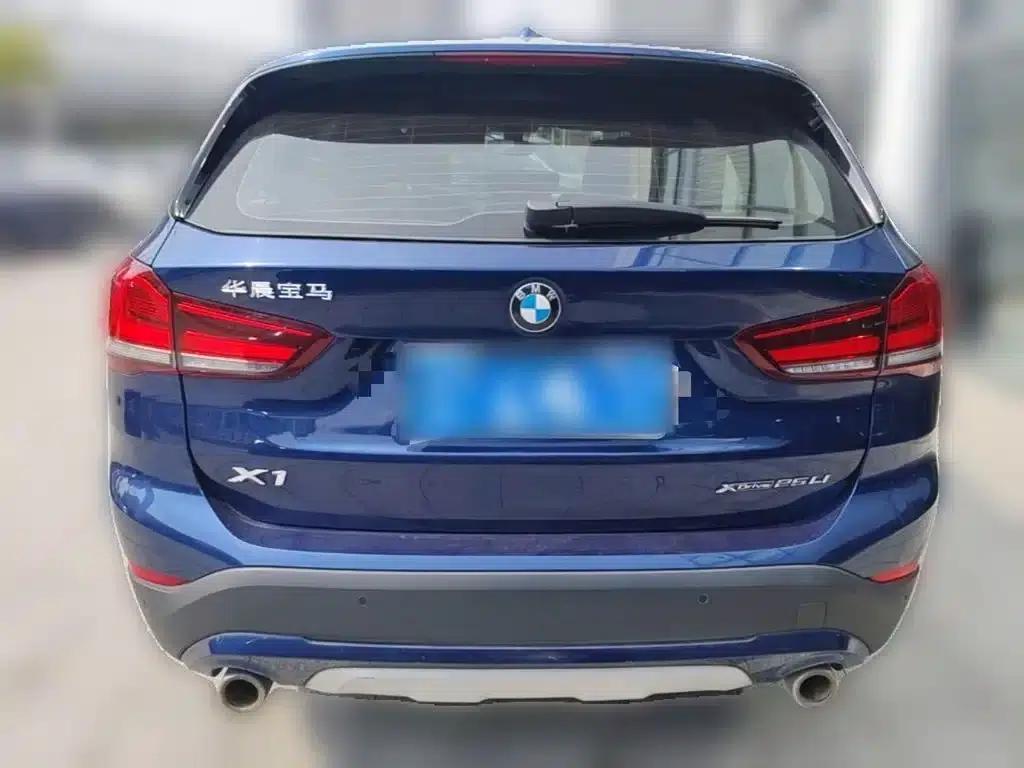 BMW X1 2020 xDrive25Li Premium — миниатюра 10