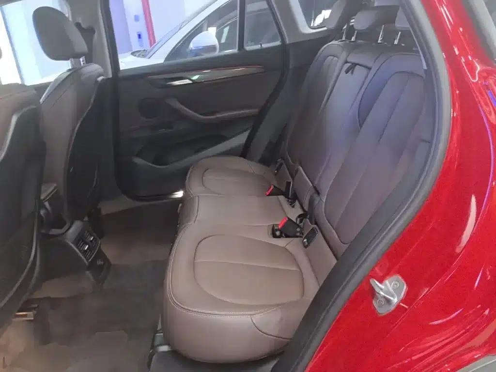 BMW X1 2018 sDrive18Li Premium — миниатюра 17
