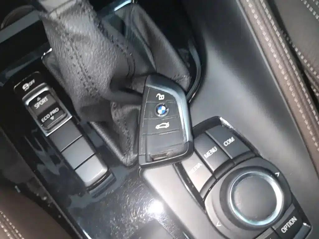 BMW X1 2018 sDrive18Li Premium — миниатюра 9
